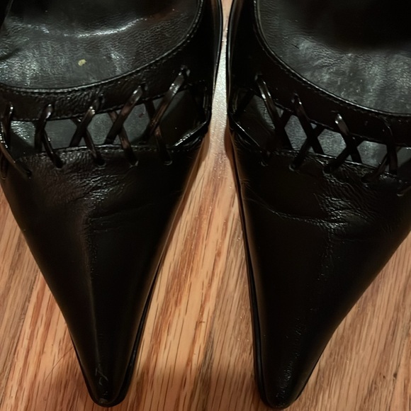 Pointy pumps - Picture 2 of 2